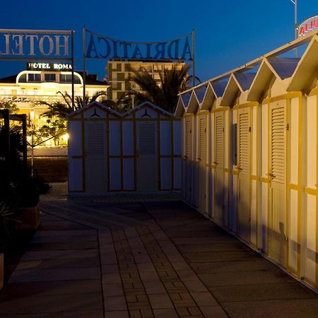 Hotel Roma Riccione Esterno foto
