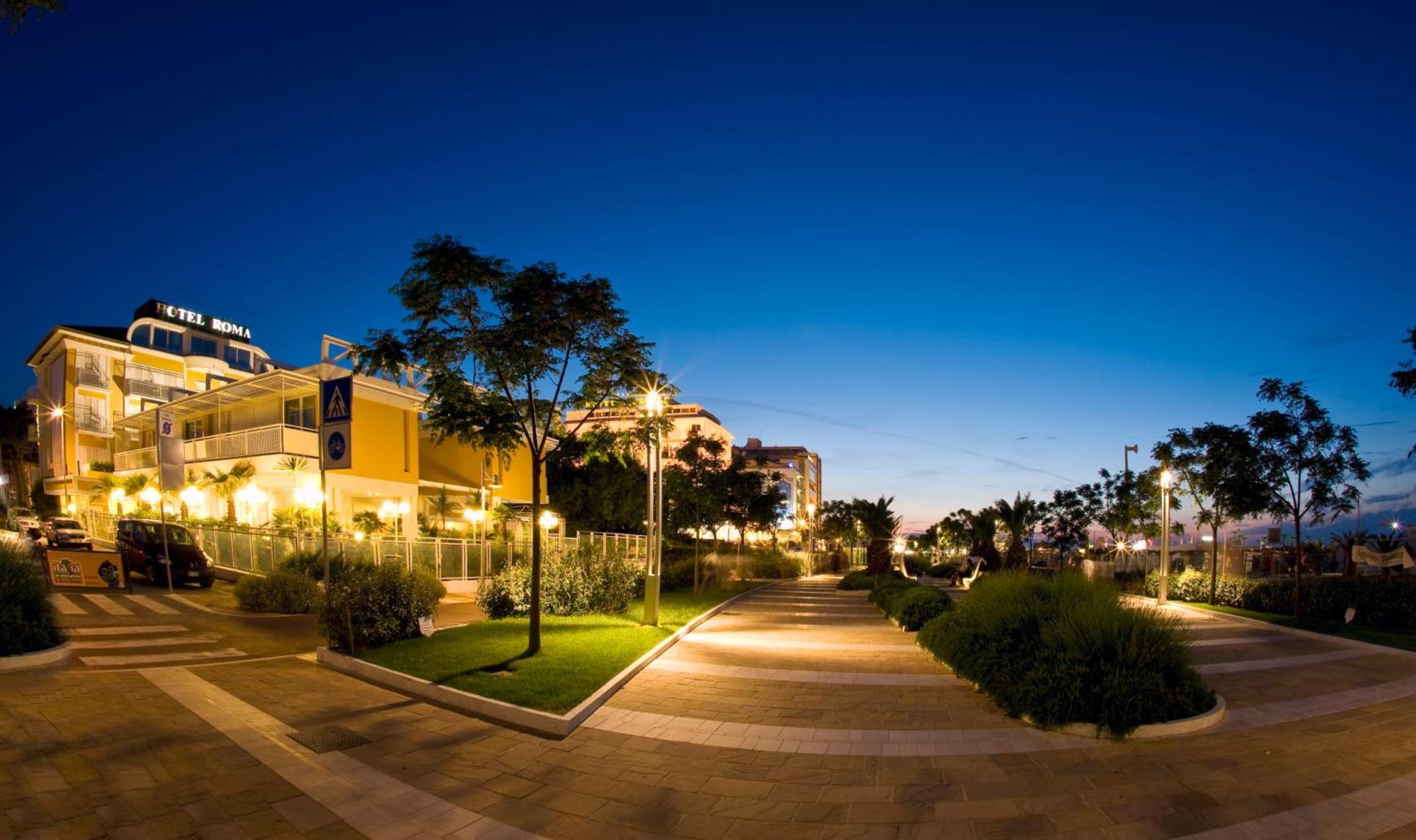 Hotel Roma Riccione Esterno foto