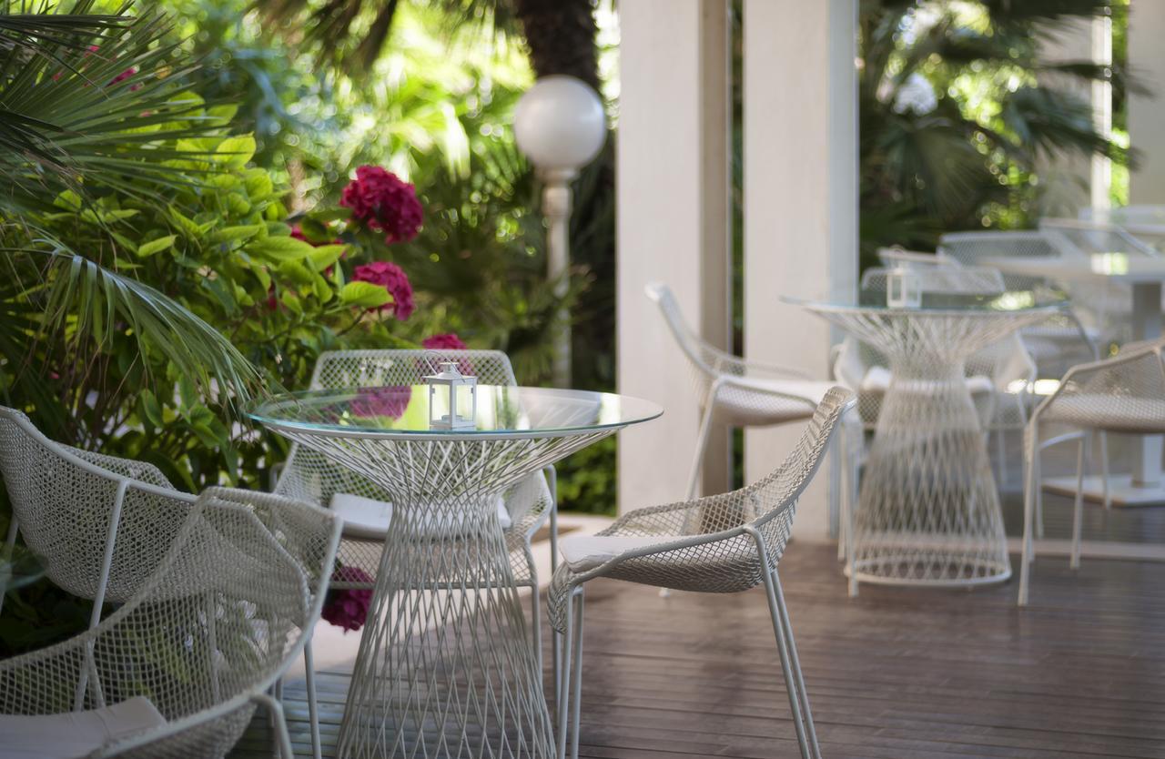 Hotel Roma Riccione Esterno foto