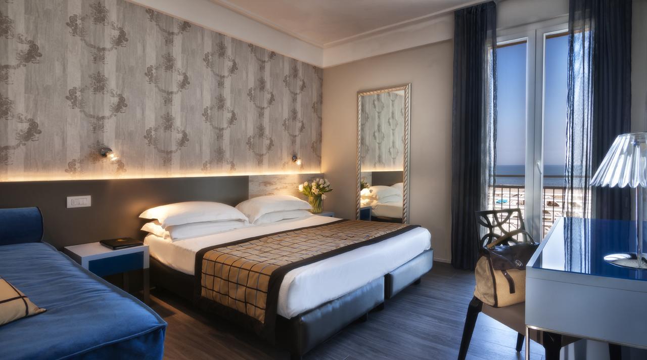 Hotel Roma Riccione Esterno foto