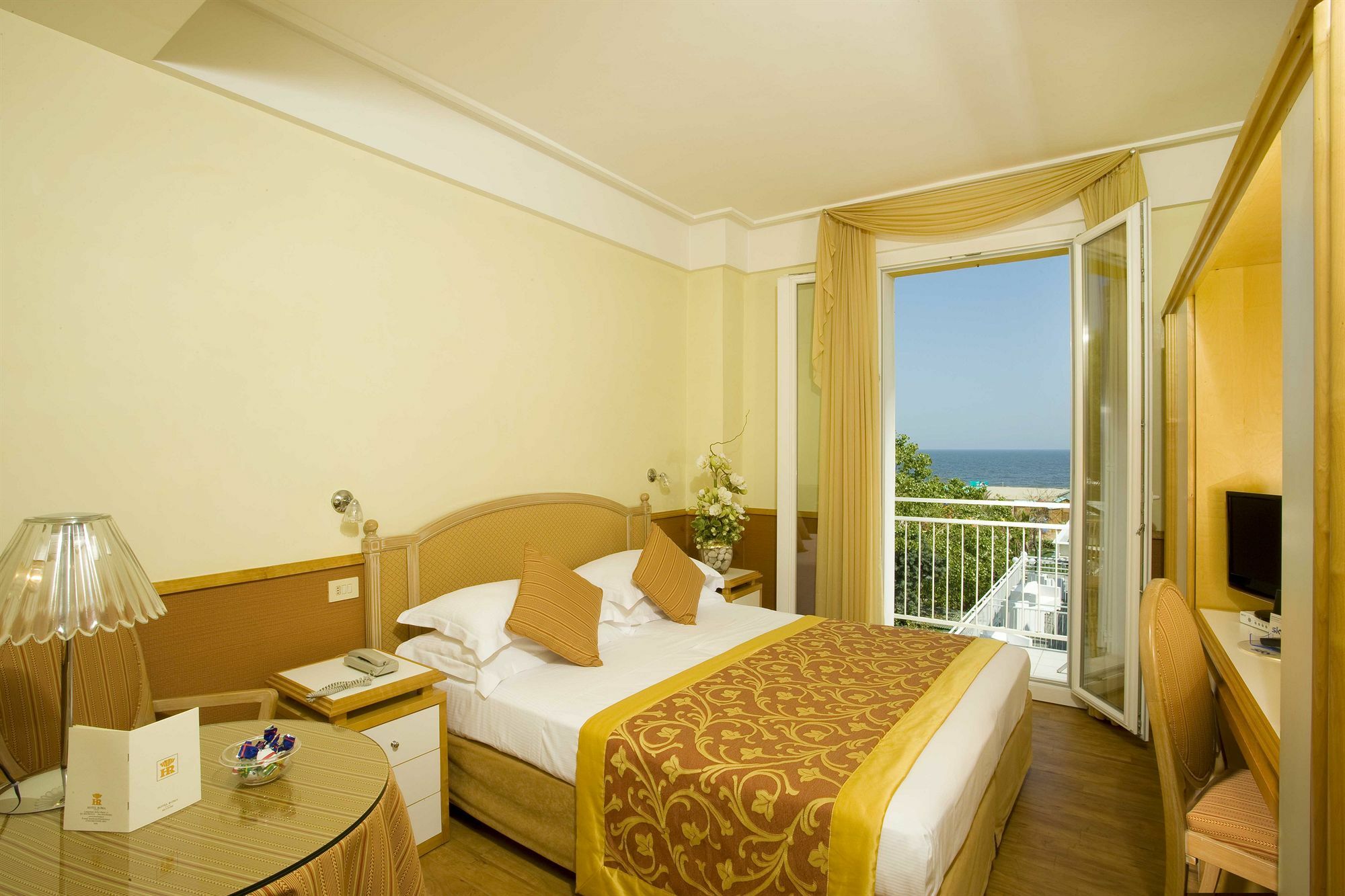 Hotel Roma Riccione Esterno foto
